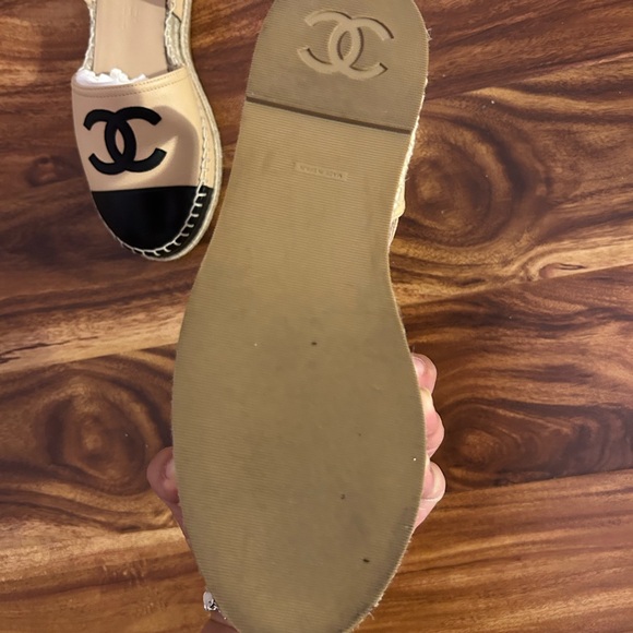 Chanel summer espadrilles - Picture 3 of 3